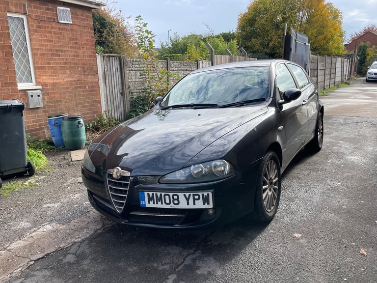 image for Alfa Romeo, 147, Hatchback, 2008, Manual, 1910 (cc), 5 doors