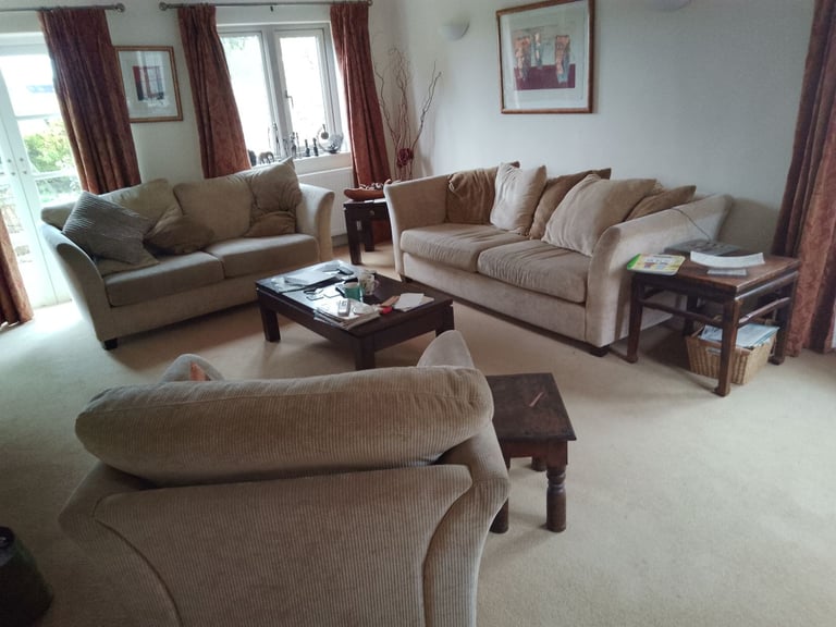 image for Three piece suite 