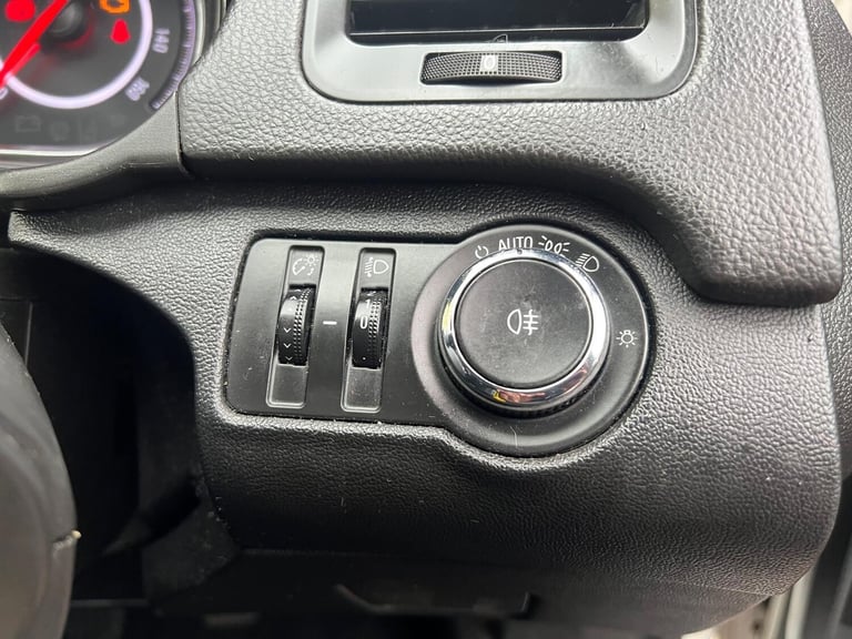 2018 Vauxhall Insignia HATCHBACK Diesel Manual