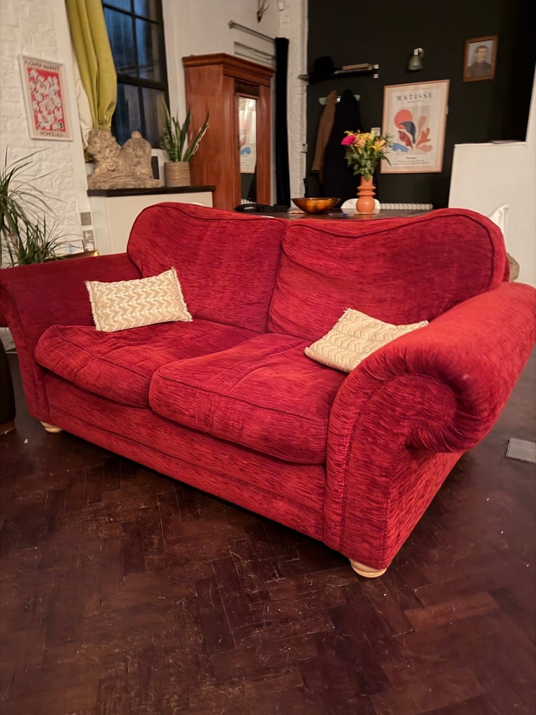 Lush Red sofa (sofa bed)