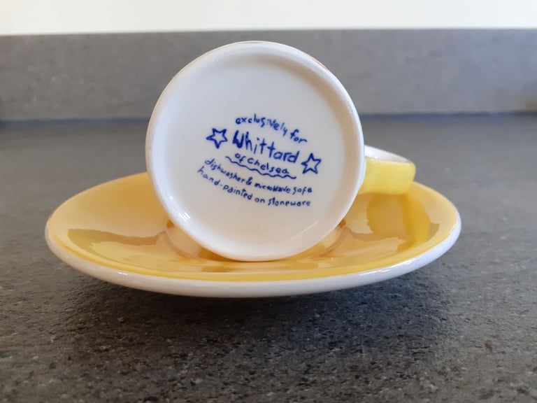 Set of 8 coffee cups