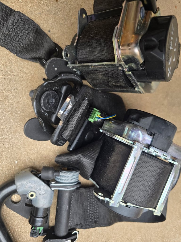 BMW X5 F15 FRONT SINGLE SEAT BELT Breaking Parts