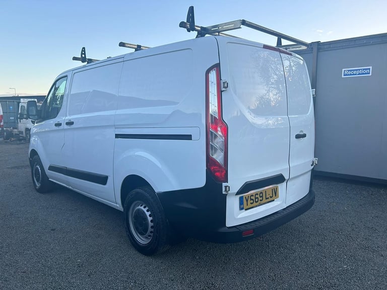 2019 Ford Transit Custom 2.0 EcoBlue 105ps Low Roof Leader Van PANEL VAN Diesel Manual
