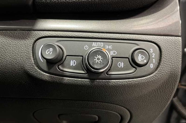 2019 Vauxhall Mokka X 1.4T Elite 5dr Auto HATCHBACK PETROL Automatic