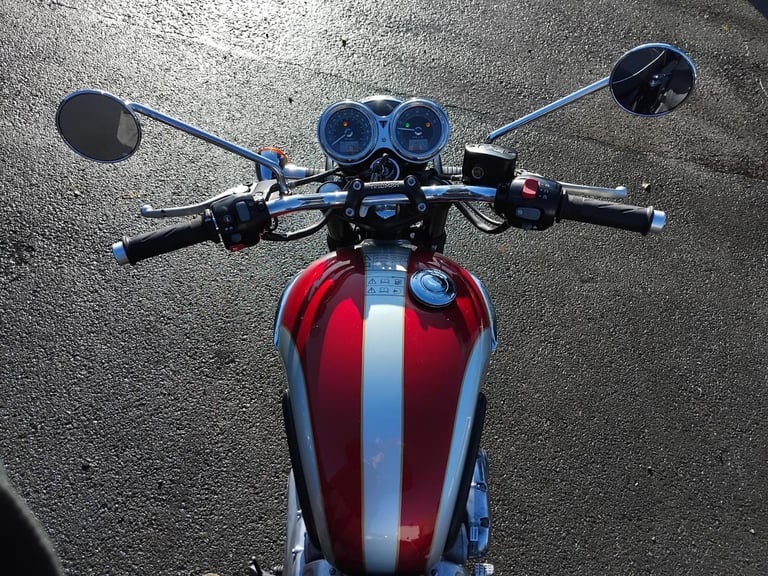 2017 66 TRIUMPH BONNEVILLE T120 T 120 1200 RED 1289 MILES CLASSIC STYLING