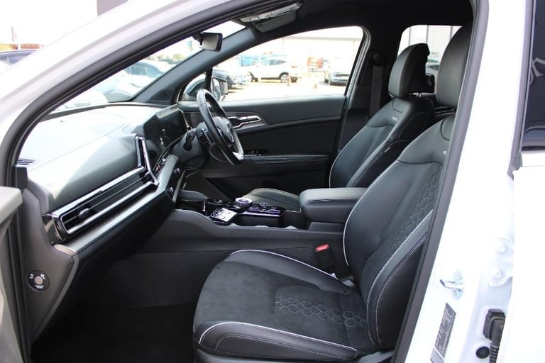 2024 Kia Sportage 1.6 T Gdi Mhev Gt Line Suv 5dr Petrol Hybrid Dct Euro 6 (s/s) (157 Bhp) ESTATE ...