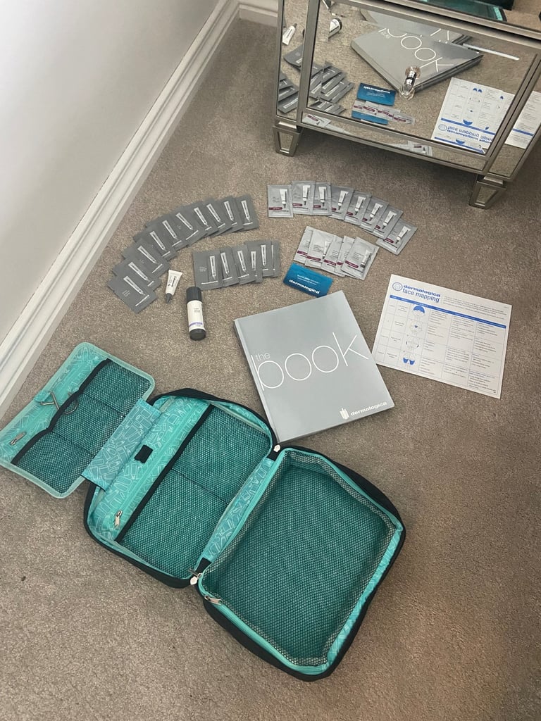 DERMALOGICA Cosmetic / Toiletry Bag, Product a guide & 32 Sample Sized Products 