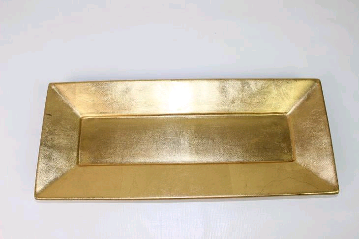 Gold colour plate 