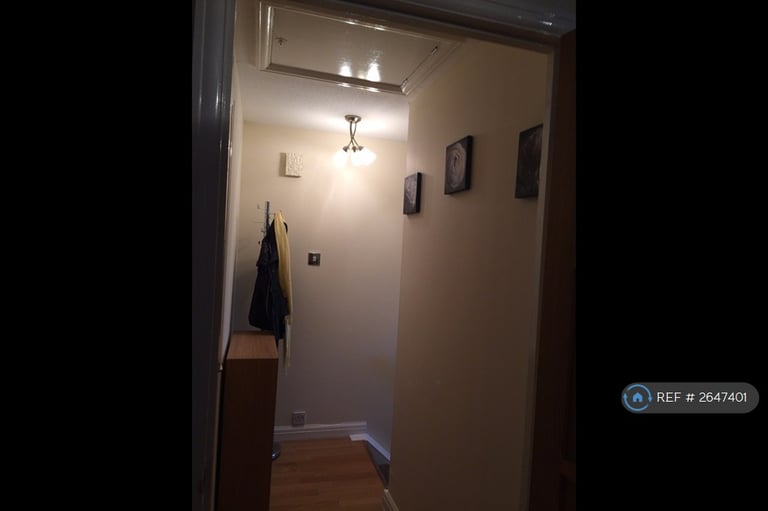 1 bedroom flat in St Gregory Close, Ruislip, HA4 (1 bed) (#2647401)