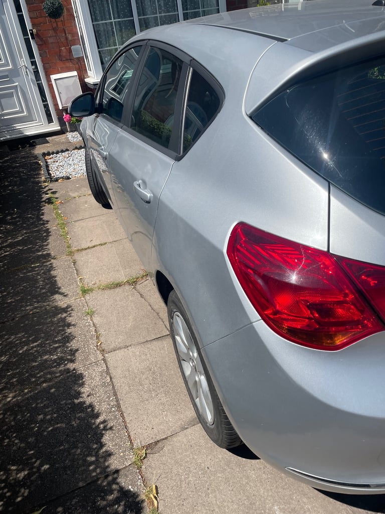 image for Vauxhall, ASTRA, Hatchback, 2014, Manual, 1398 (cc), 5 doors