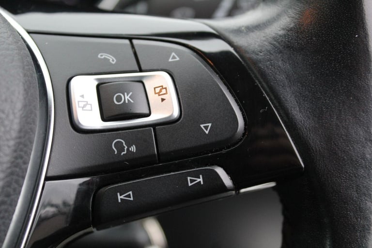 2016 Volkswagen Polo 1.2 TSI BlueMotion Tech Match Euro 6 (s/s) 5dr HATCHBACK Petrol Manual