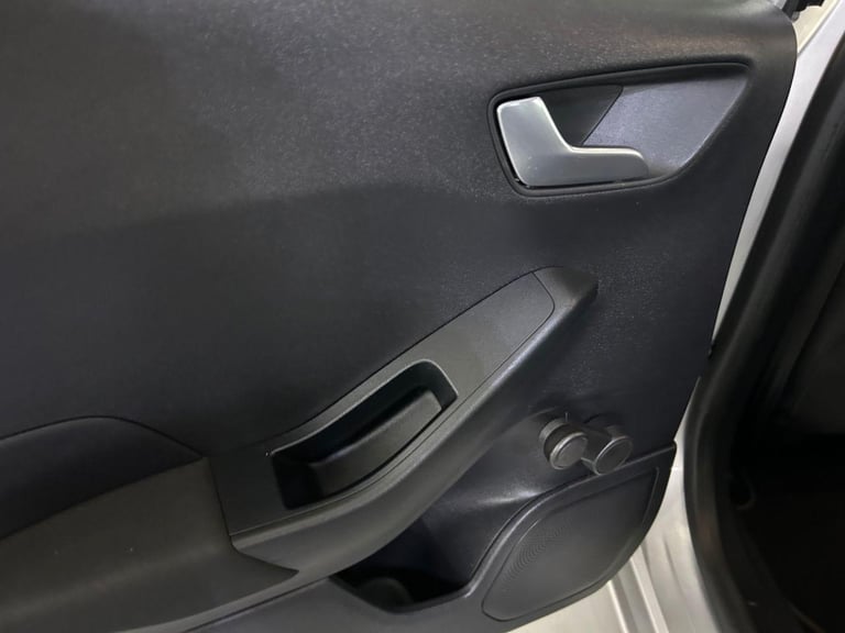 2019 Ford Fiesta 1.0 ZETEC 5d 99 BHP ULEZ COMPLIANT+SAT NAV+ECONOMICAL+ HATCHBACK Petrol Manual