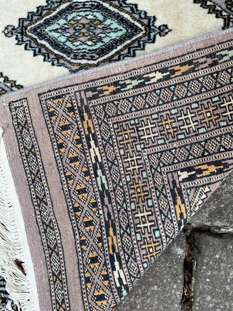 Pakistani Bokhara rug