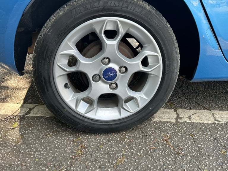 2012 Ford Fiesta 1.25 Zetec 5dr [82] HATCHBACK Petrol Manual