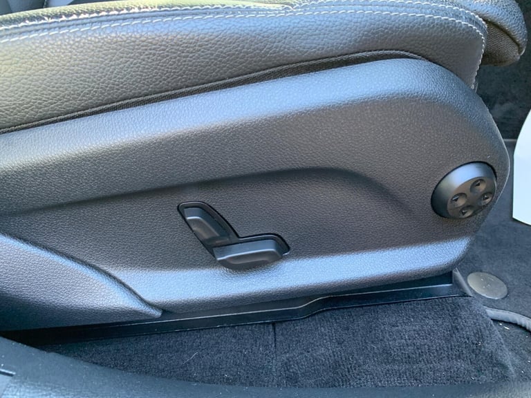 2018 Mercedes-Benz GLC 2.1 GLC220d AMG Line G-Tronic 4MATIC Euro 6 (s/s) 5dr ESTATE Diesel Automatic