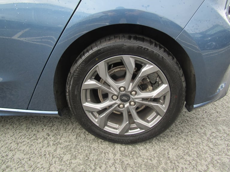 2023 Ford Focus 1.0T EcoBoost ST-Line 5dr - 1 Owner / Protection Pack Hatchback Petrol Manual