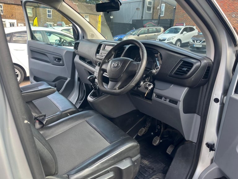 2019 Toyota ProAce 2.0D Icon Long Panel Van LWB Euro 6 (s/s) 6dr PANEL VAN Diesel Manual