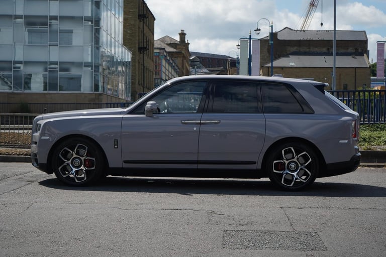Rolls-Royce Cullinan 6.75 V12 Black Badge Auto 4WD Euro 6 5dr