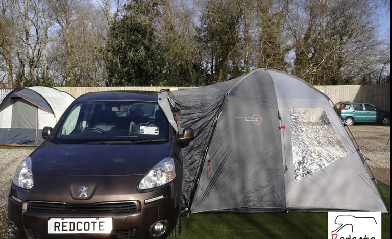 EasyCamp Fairfields Drive-away awning.