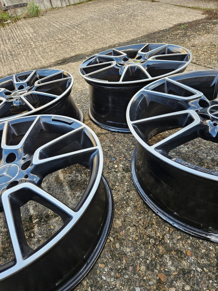 19" Genuine MERCEDES C43 AMG 19" ALLOYS x4