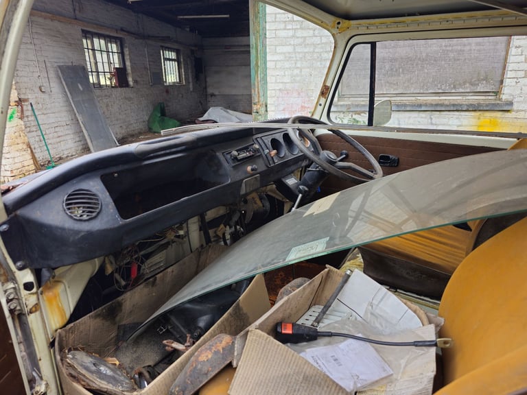 Volkswagen Devon Moonraker 1979, 1584 (cc)