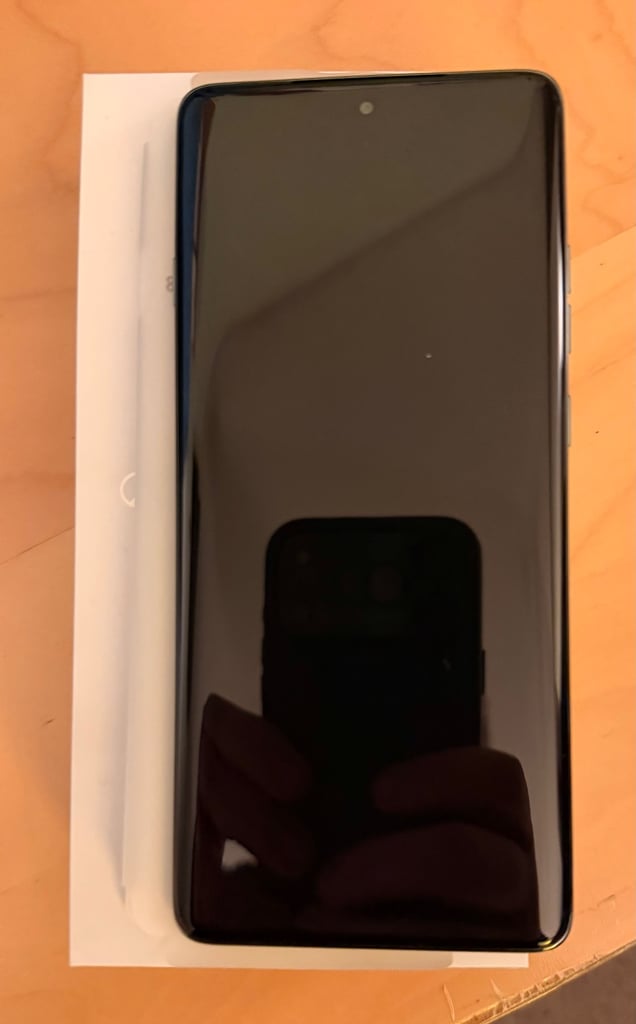 Motorola Edge 60 Pro - 512GB 5G, Dual SIM