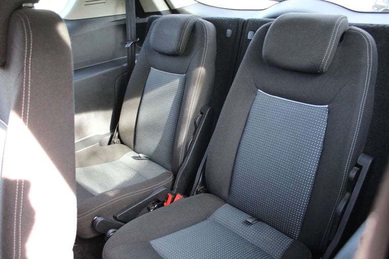 2012 Ford S-Max 2.0 TDCi 140 Zetec 5dr MPV DIESEL Manual