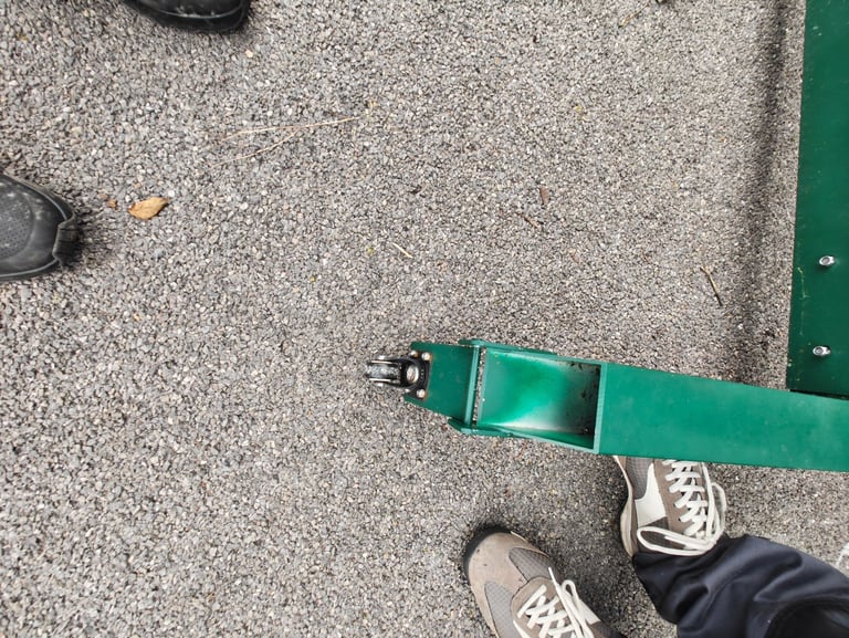 Tennis posts Vermont and Harris 