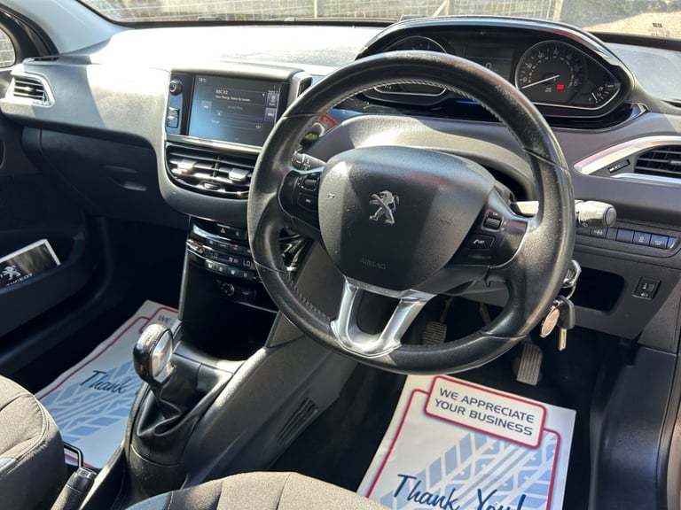 2015 Peugeot 208 1.6 e-HDi Allure 5dr LOW MILEAGE CHEAP ROAD TAX  HATCHBACK Diesel Manual