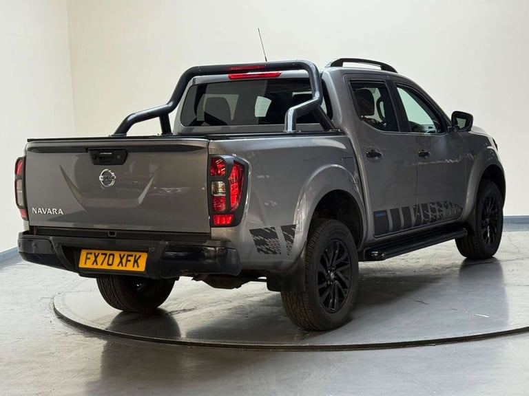 2020 Nissan Navara 2.3 dCi N-Guard Auto 4WD Euro 6 4dr Pickup Diesel Automatic