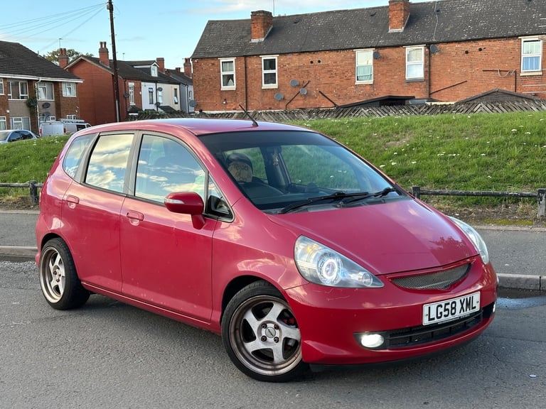 2008 HONDA JAZZ 1.4 HIGHLY MODIFIED**JDM SHOW READY + £££ SPENT + MUST DRIVE**