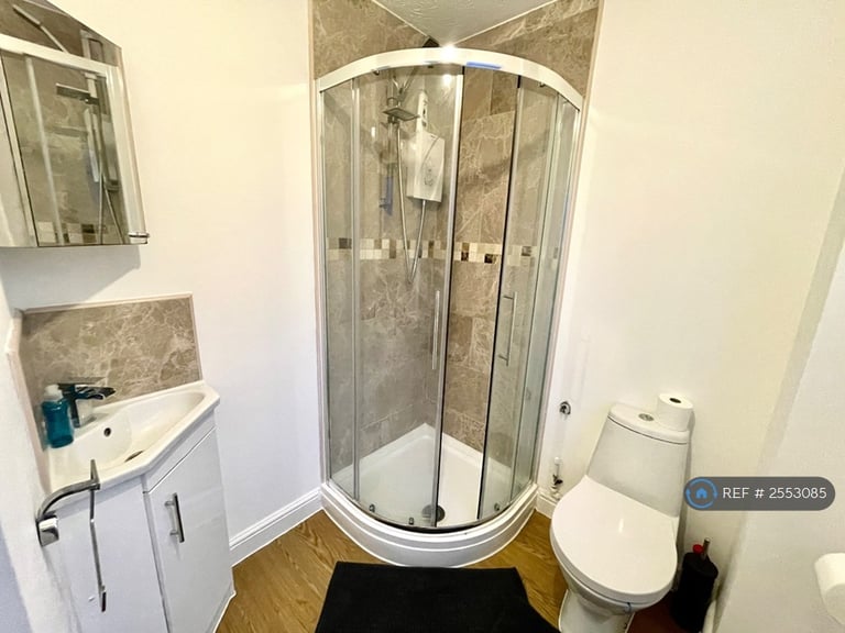 5 bedroom house in Furlong Road, Coventry, CV1 (5 bed) (#2553085)