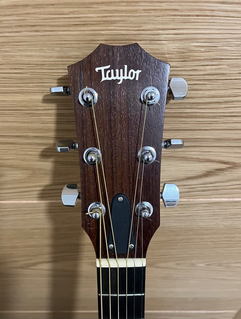 Taylor Guitar