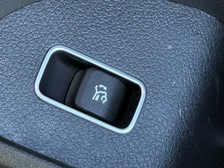 2024 Mercedes-Benz GLE 300d 4Matic AMG Line 5dr 9G-Tronic [7 Seat] SUV Diesel Automatic