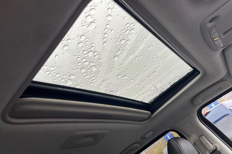 2019 Nissan Navara Double Cab Pick Up N-Guard 2.3dCi 190 TT 4WD Auto PICK UP DIESEL Automatic