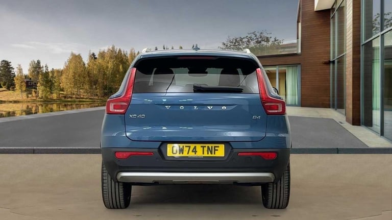 2025 Volvo XC40 2.0 B4 MHEV Ultra Bright DCT Auto Euro 6 (s/s) 5dr ESTATE Petrol/Electric Hybrid ...