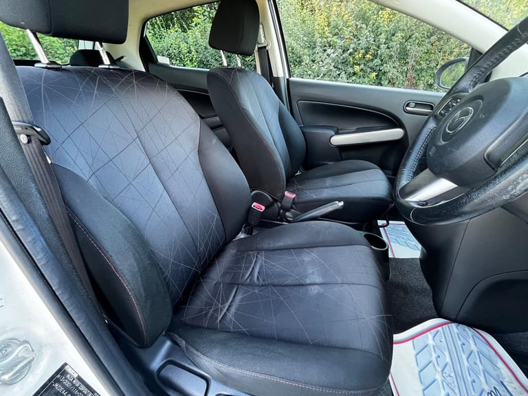 2013 Mazda Mazda2 1.3 Venture Edition 5dr HATCHBACK PETROL Manual