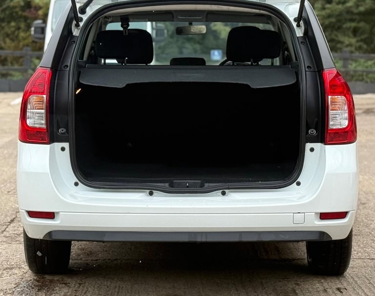 2019 Dacia Logan 0.9 TCe Essential Euro 6 (s/s) 5dr Petrol