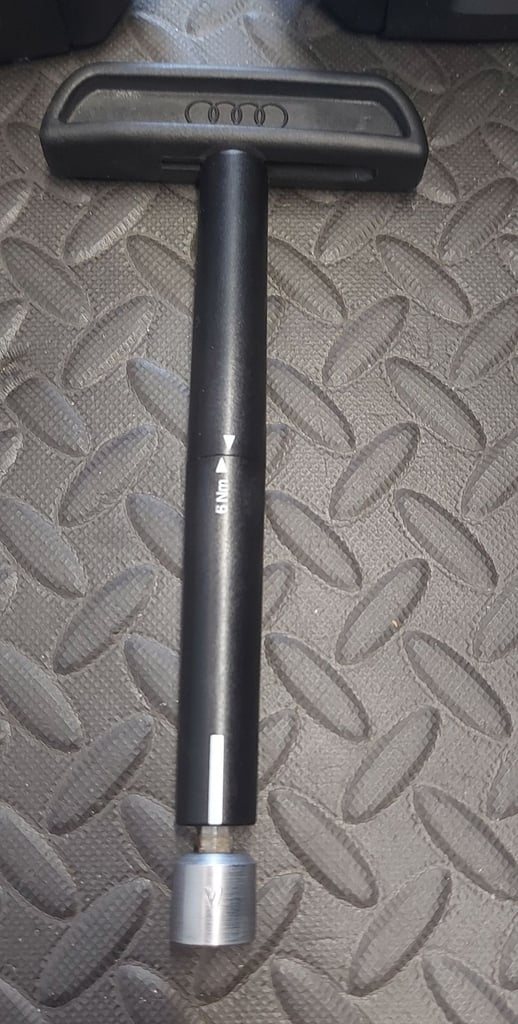 Genuine Audi Q5 Roof bars 2009 - 2016