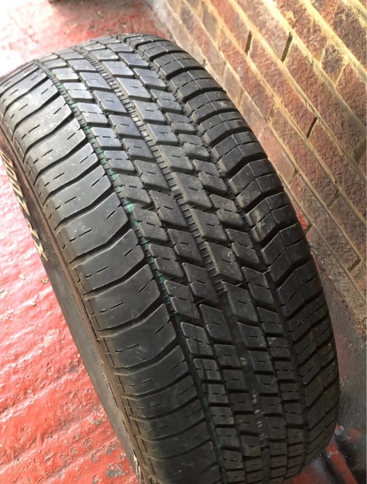 1 x General XP 2000 RWL Tyre 255/60/15 Mustang Mopar