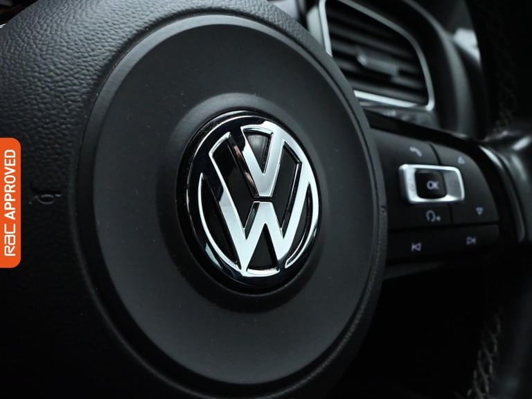 2015 Volkswagen Golf 2.0 TSI BlueMotion Tech R Hatchback 3dr Petrol DSG 4Motion Euro 6 (s/s) (30 ...