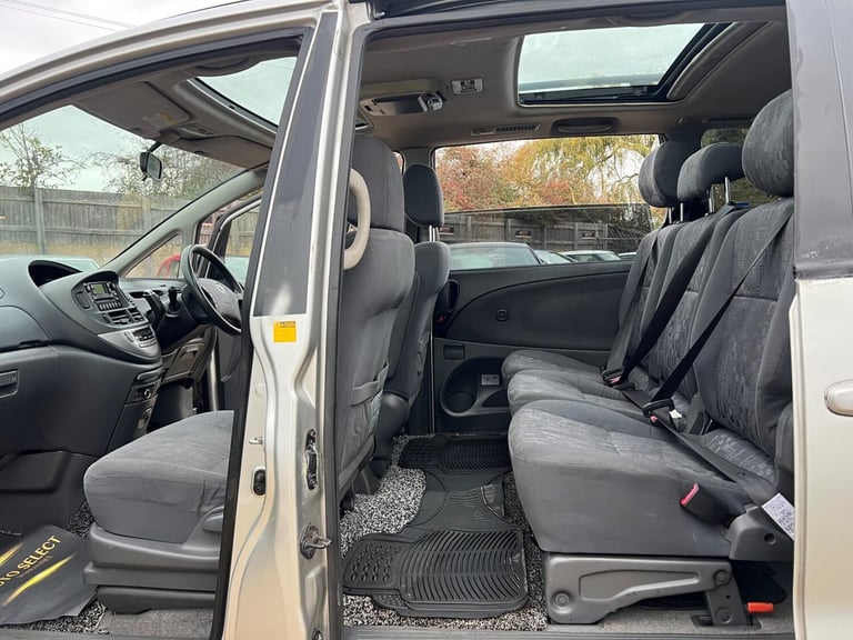 2004 Toyota Previa 2.4 VVTi T Spirit 7 seats 5dr Auto MPV PETROL Automatic