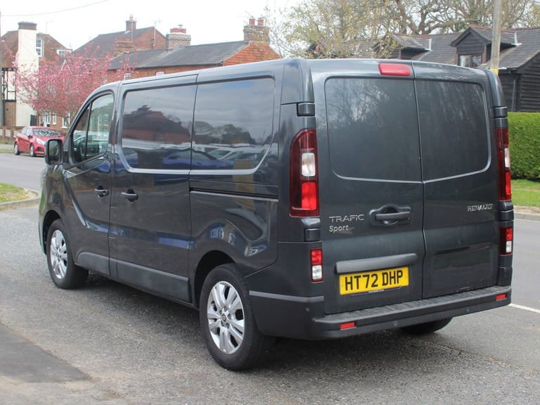 2023 Renault Trafic 2.0 dCi Blue 28 Sport Panel Van 5dr Diesel Manual SWB Euro