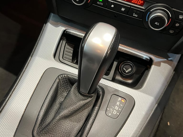 2010 BMW 3 Series 2.0 320d M Sport Touring Steptronic Euro 5 5dr ESTATE Diesel Automatic