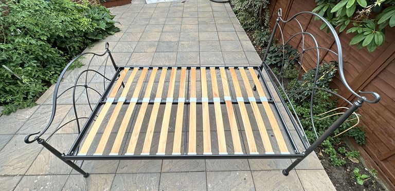 The Original Bed Company Ardo Iron Small Double Bed Frame, Great Condition, RRP £459