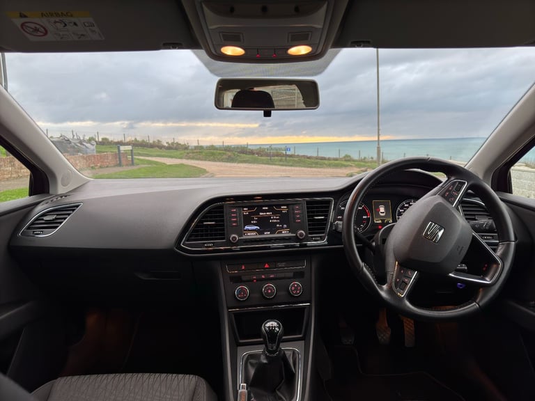 2015 Seat Leon SE Technology - New Years MOT - £20 Road Tax - 2 Keys