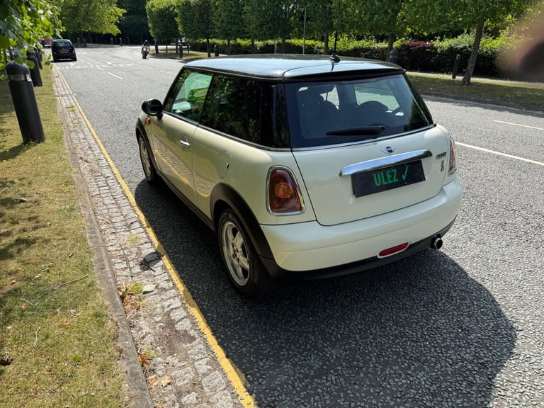 2007 MINI Hatch 1.6 Cooper 3dr HATCHBACK PETROL Manual