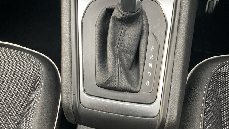 2024 Renault Captur 1.6 E-Tech full hybrid 145 Techno 5dr Auto Hybrid Hatchback Hatchback Hybrid ...