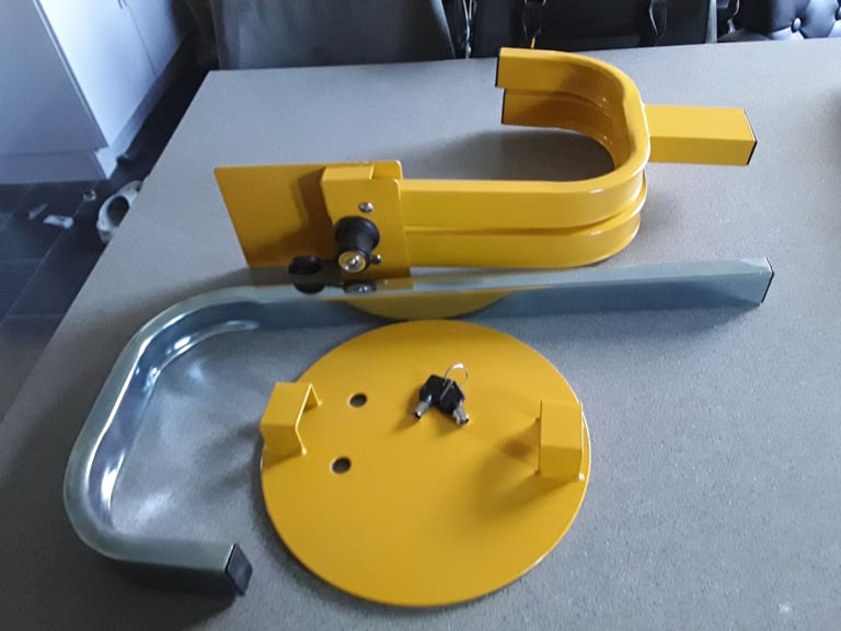 Vehicle wheel clamp as 2 keys extendable for wheel size protect your vehicle new 