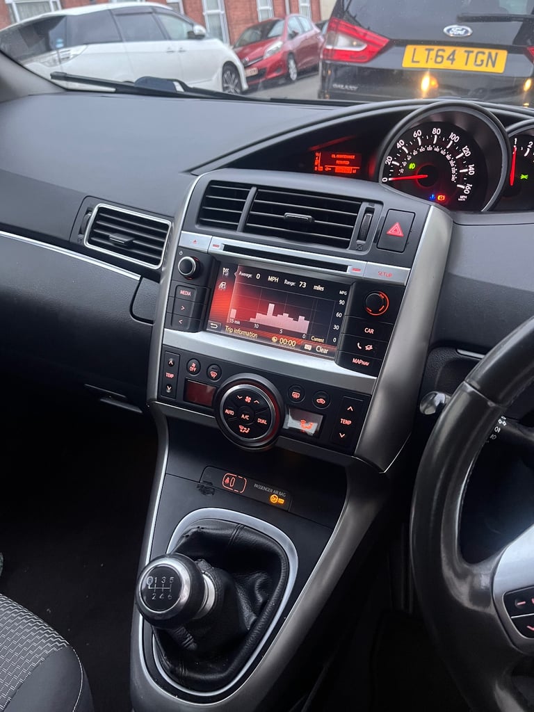 Toyota, VERSO, MPV, 2015, Manual, 1598 (cc), 5 doors